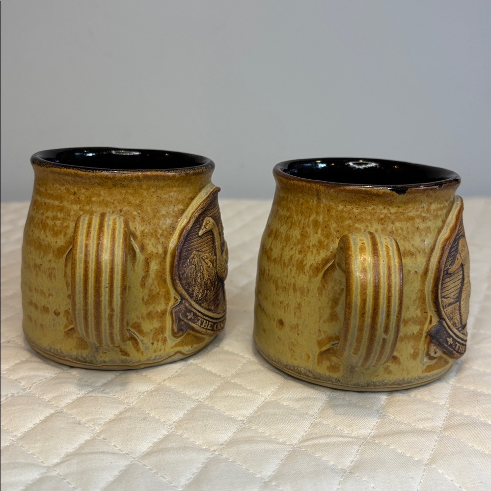 Handcrafted Stonebridge
Stoneware Pottery Mugs The Canada Goose & The Mallard - Picture 9 of 9